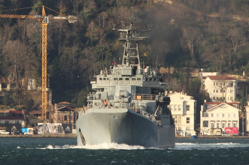 Das russische Landungsschiff Yamal im Bosporus in Istanbul, Türkei, im Dezember 2017 Reuters